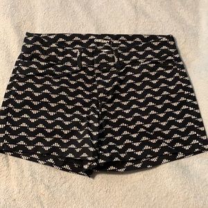 Old Navy Black Pixie shorts